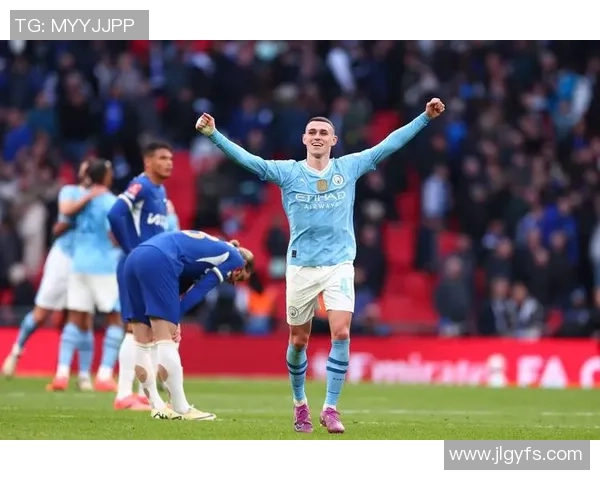 福登崛起之路：从青训新星到英超顶级球员的成长历程